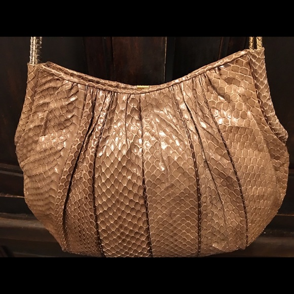 Judith Leiber snake skin purse - Picture 7 of 8